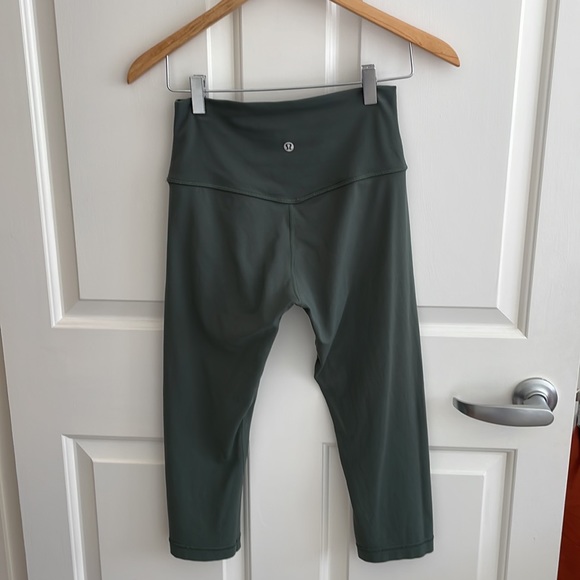 🍋 lululemon align capri leggings, olive green, size 6 (small) - Picture 5 of 16